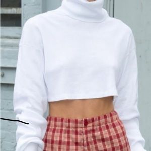 Brandy Melville White Cropped Turtleneck One Size